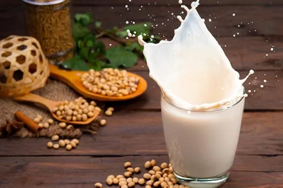 Cách Làm Sữa Đậu Nành Ngon Tại Nhà – Nấu Ngon Chuẩn Vị
