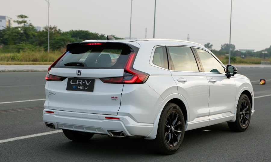 Honda CRV 2024: Giá lăn bánh, Thông tin Xe & Ưu đãi tháng 05/2024