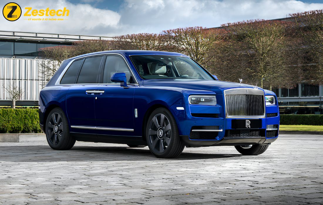 Đánh giá xe Rolls Royce Cullinan: Giá tham khảo, thông số kỹ thuật 2024