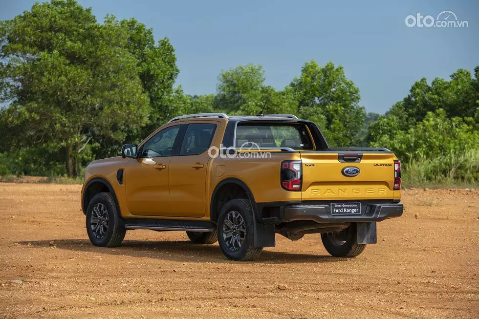 Giá Xe Ford Ranger kèm ưu đãi mới nhất tháng 5/2024