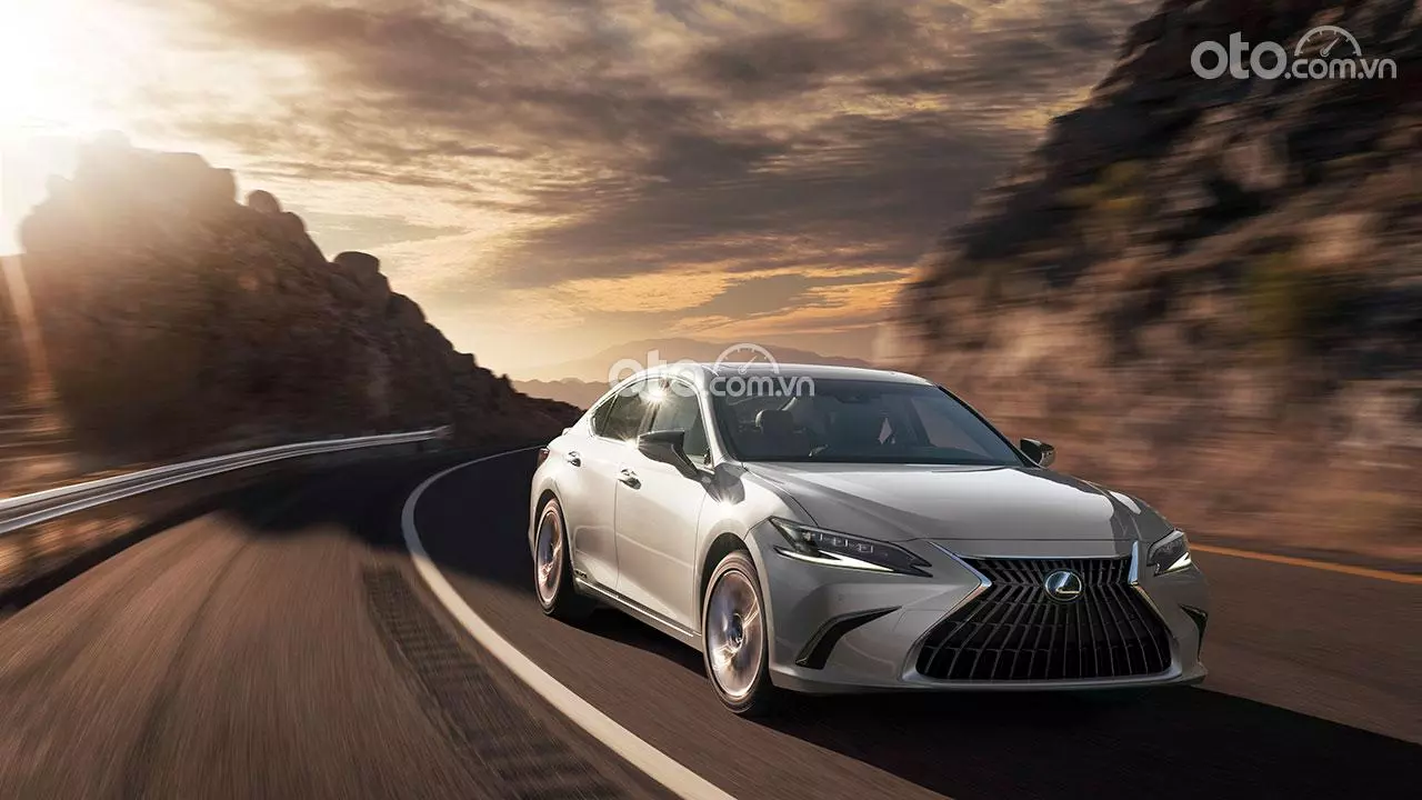 Giá xe Lexus ES 250 kèm tin khuyến mại tháng 5/2024