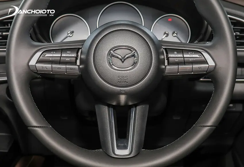 Mazda CX-30 2023: Giá xe lăn bánh & đánh giá thông số kỹ thuật