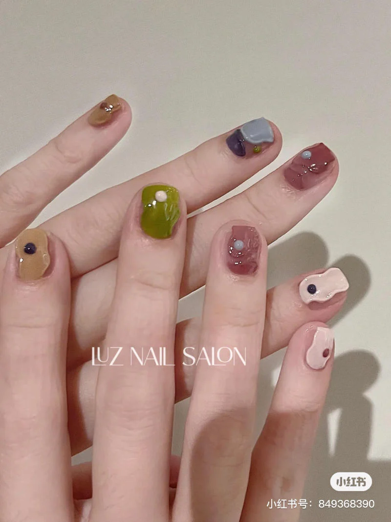 Những mẫu nail đẹp cho móng ngắn XINH siêu HOT cho nàng 2024