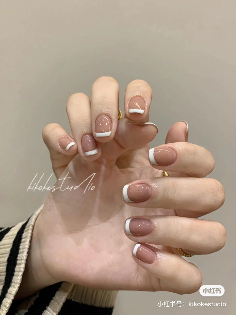 Những mẫu nail đẹp cho móng ngắn XINH siêu HOT cho nàng 2024