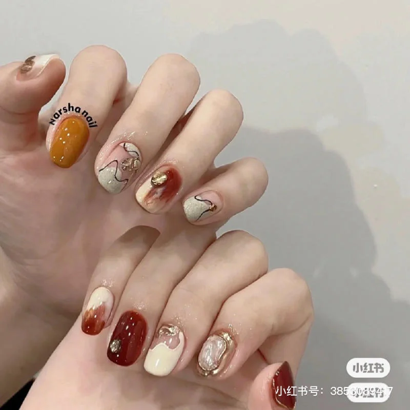 Những mẫu nail đẹp cho móng ngắn XINH siêu HOT cho nàng 2024