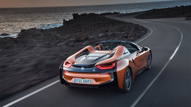 Giá xe BMW i8 mới nhất 2024. Còn đáng mua ở hiện tại không?