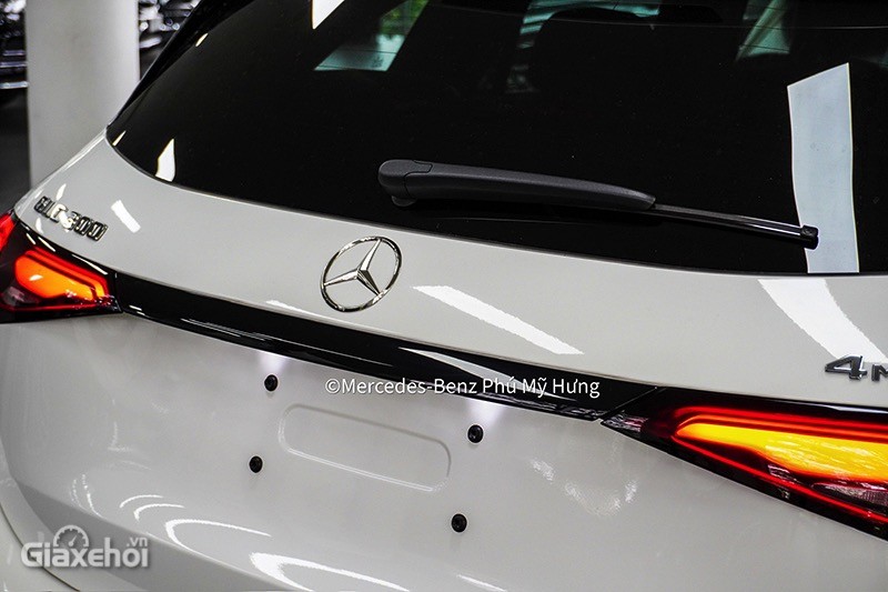 Mercedes-benz GLC 300 4Matic 2024: Giá xe lăn bánh khuyến mãi, Mua bán xe trả góp