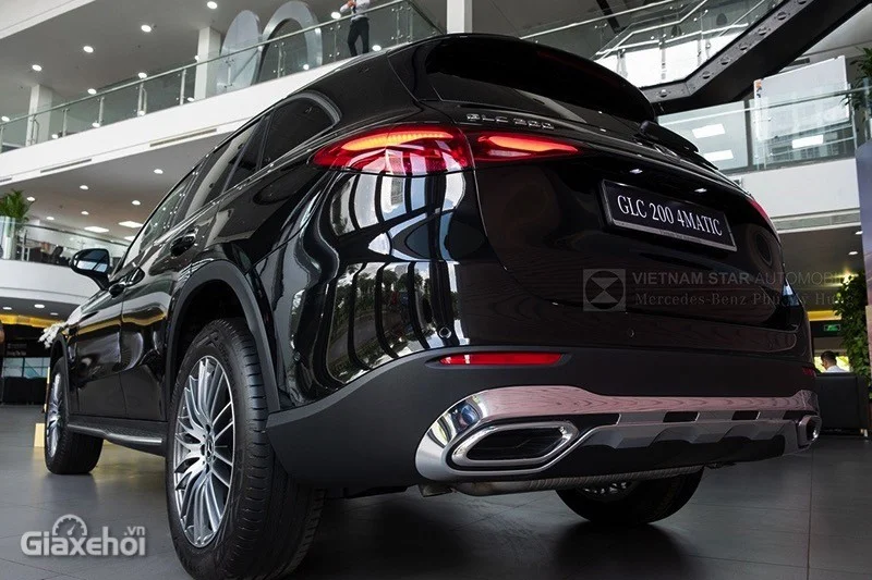 Mercedes-benz GLC 200 4Matic 2024: Giá xe lăn bánh khuyến mãi, Mua bán xe trả góp