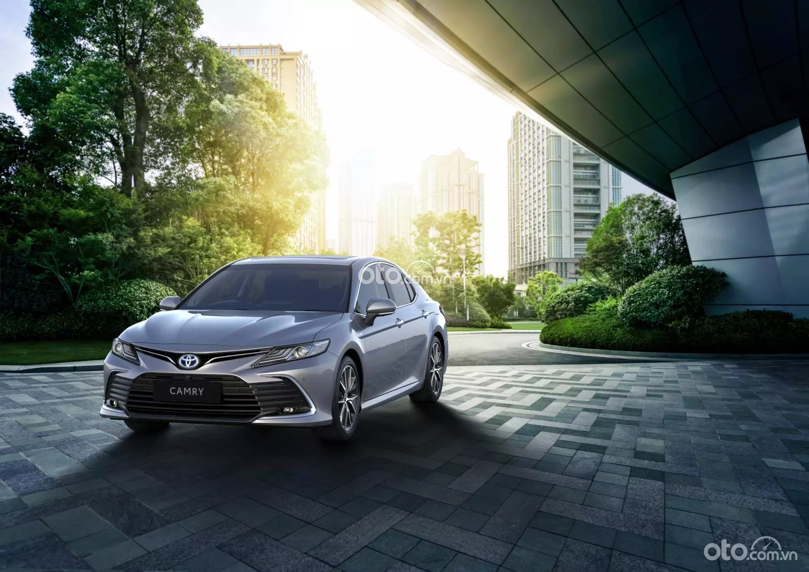 Giá xe Toyota Camry kèm ưu đãi hấp dẫn tháng 7/2024