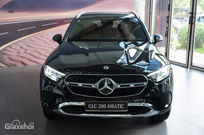 Mercedes-benz GLC 200 4Matic 2024: Giá xe lăn bánh khuyến mãi, Mua bán xe trả góp