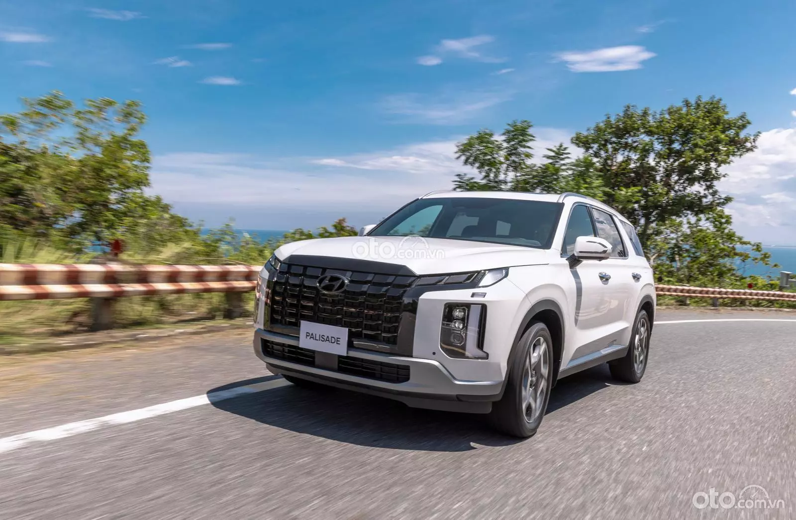 Giá xe Hyundai Palisade kèm ưu đãi mới nhất tháng 7/2024