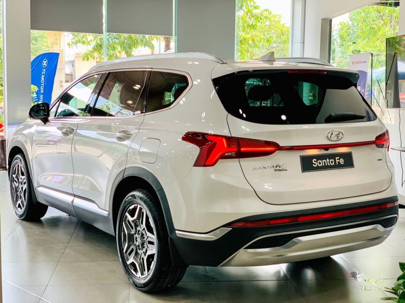 Hyundai Santafe 2024: Giá lăn bánh, Thông tin Xe & Ưu đãi tháng 07/2024 - Trang chủ Hyundai Đông Sài Gòn