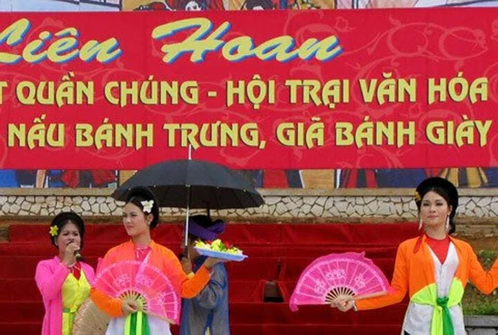 ‘Bánh chưng’ chứ không phải ‘bánh trưng’