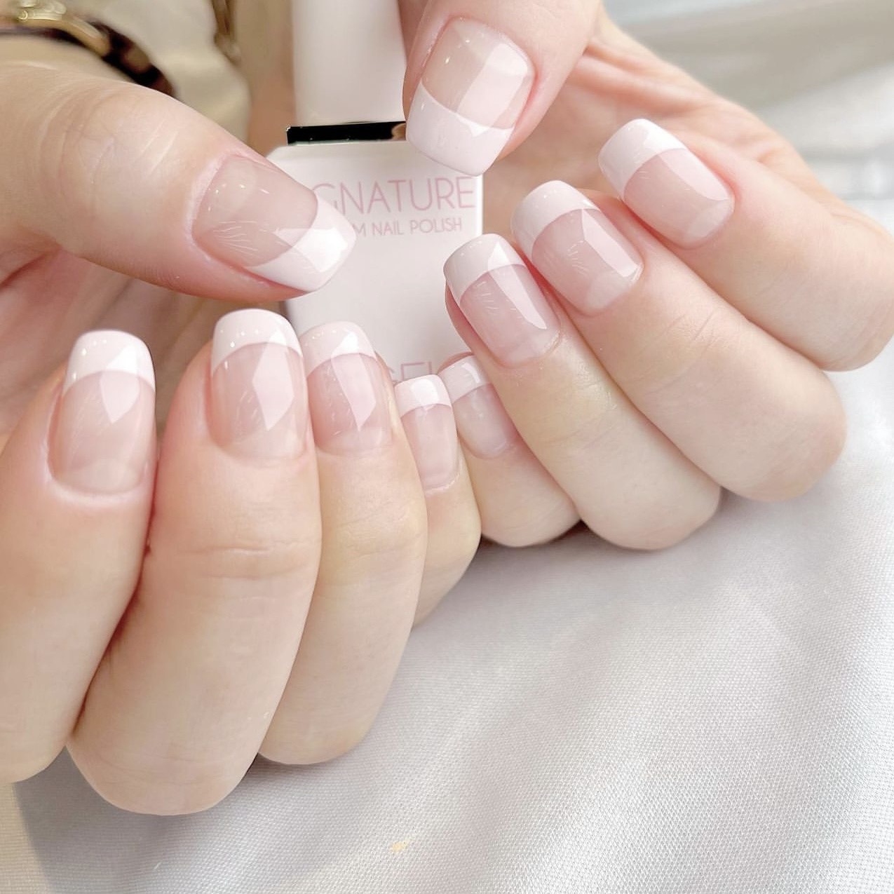 24+ Mẫu nail đẹp, sang chảnh, hot trend dành cho năm nay