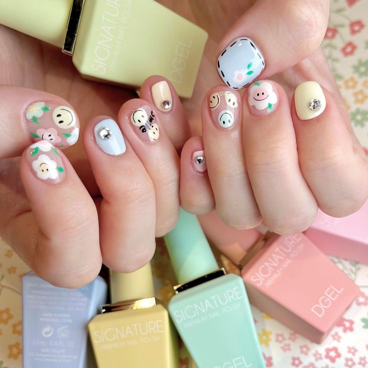 24+ Mẫu nail đẹp, sang chảnh, hot trend dành cho năm nay