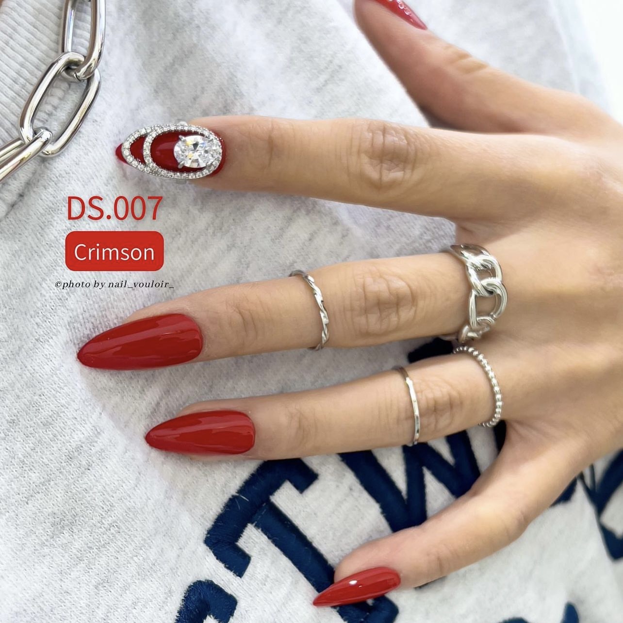 24+ Mẫu nail đẹp, sang chảnh, hot trend dành cho năm nay