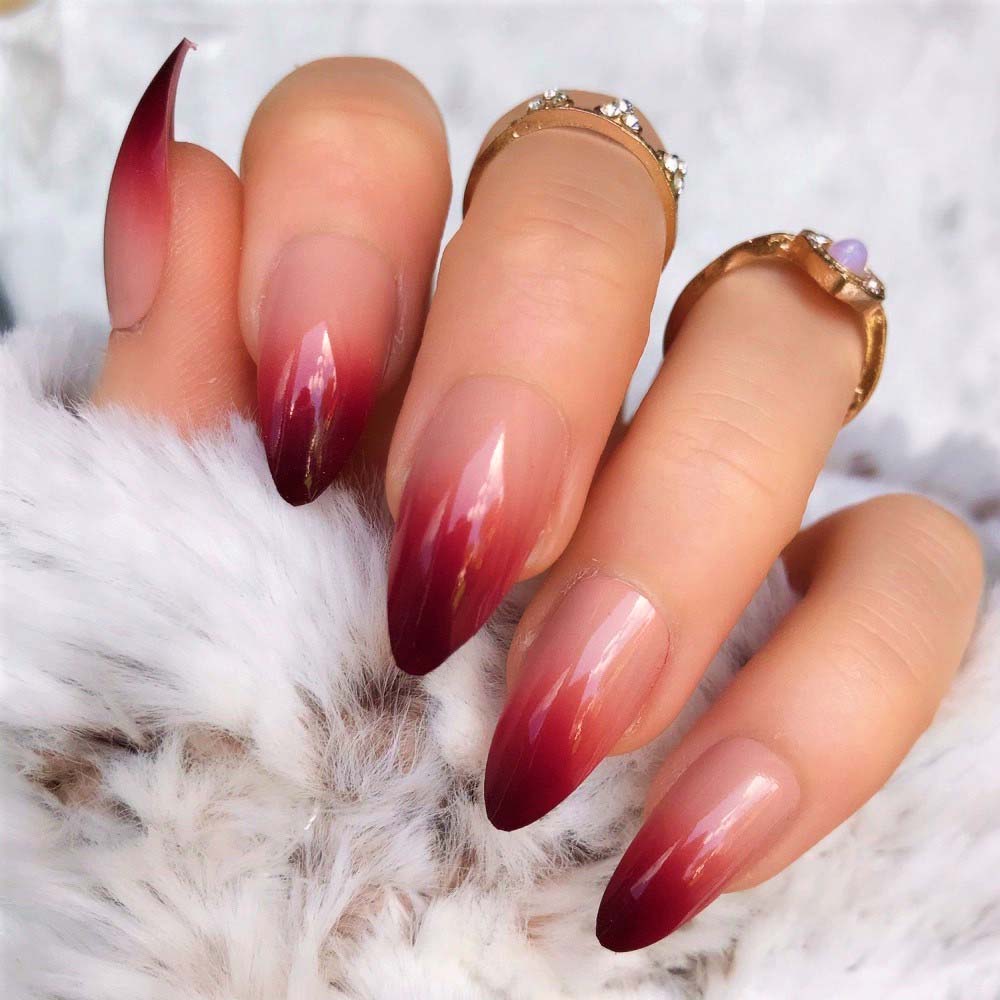 Top Những Mẫu Nail Màu Đỏ Mận Đẹp - Sự Quyến Rũ và Đẳng Cấp Cho Đôi Bàn Tay