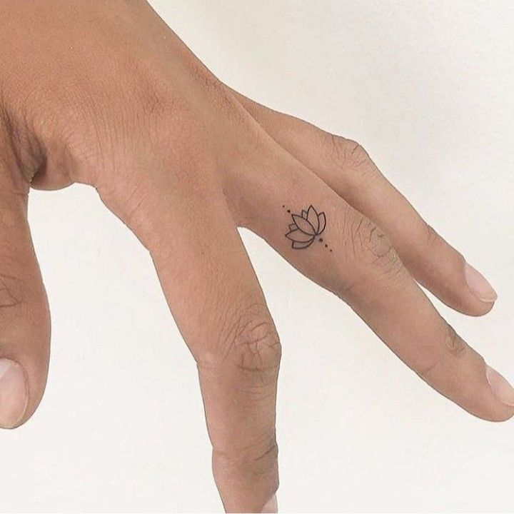 150 hình xăm mini trên ngón tay cho nam và nữ cực phong cách - Genztattoo