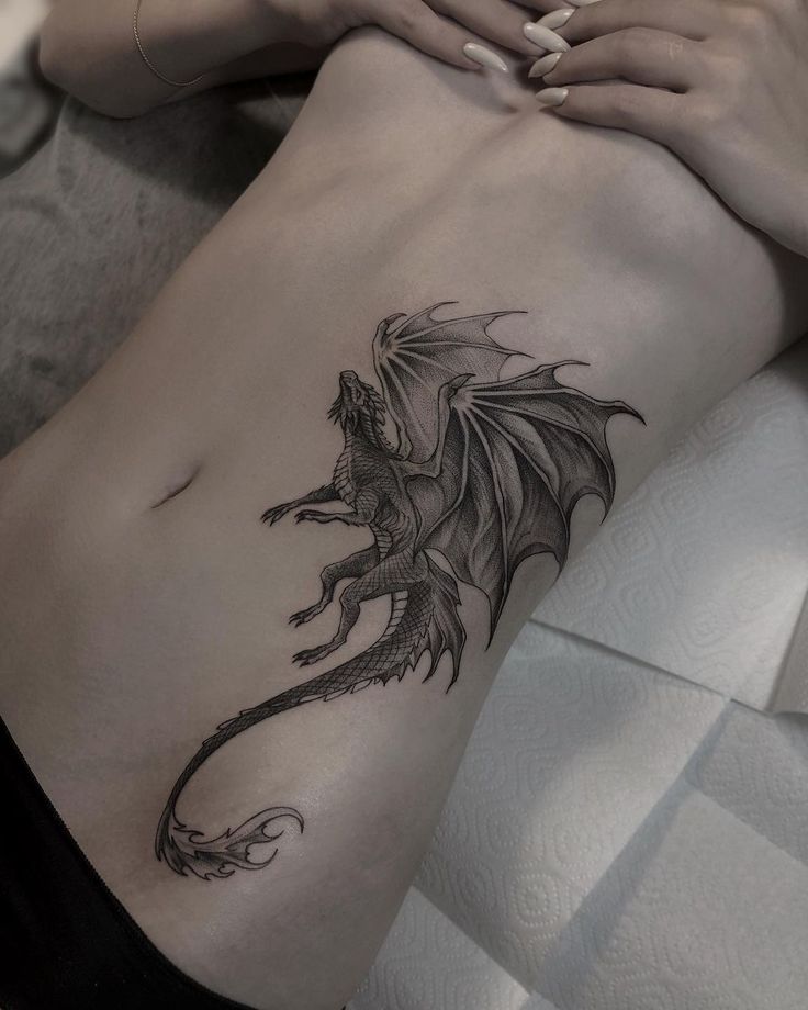 Top 222+ mẫu hình xăm ở eo đẹp và cuốn hút - Genztattoo