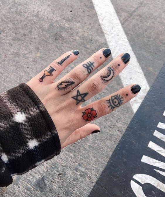 150 hình xăm mini trên ngón tay cho nam và nữ cực phong cách - Genztattoo