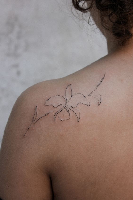 150 hình xăm hoa mini cho những vị trí đẹp nhất - Genztattoo