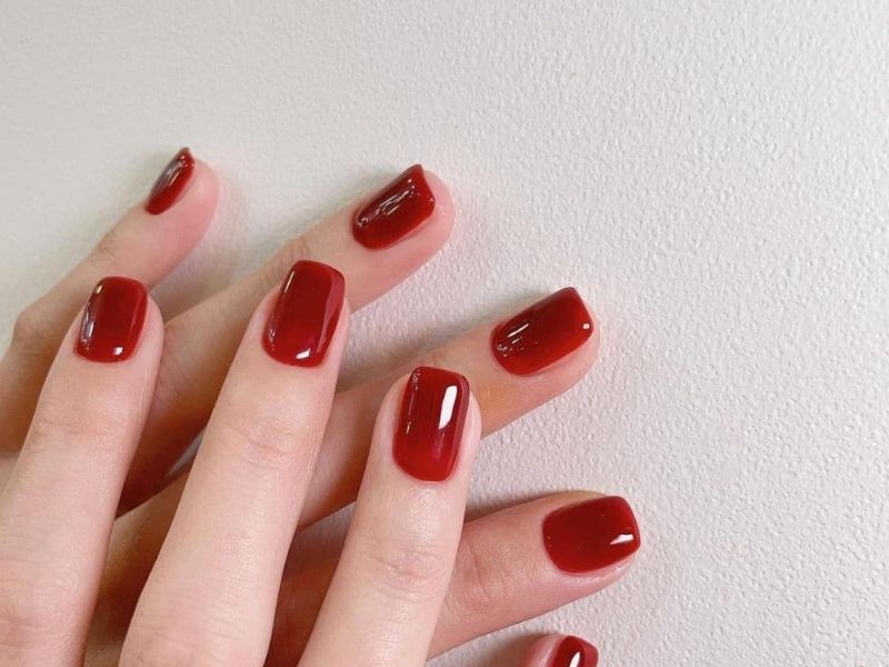 20+ Mẫu Nail Đỏ “Nịnh” Da Và Sang Chảnh Cho Các Nàng