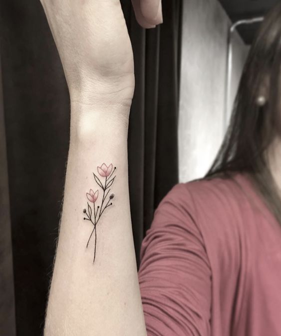 150 hình xăm hoa mini cho những vị trí đẹp nhất - Genztattoo