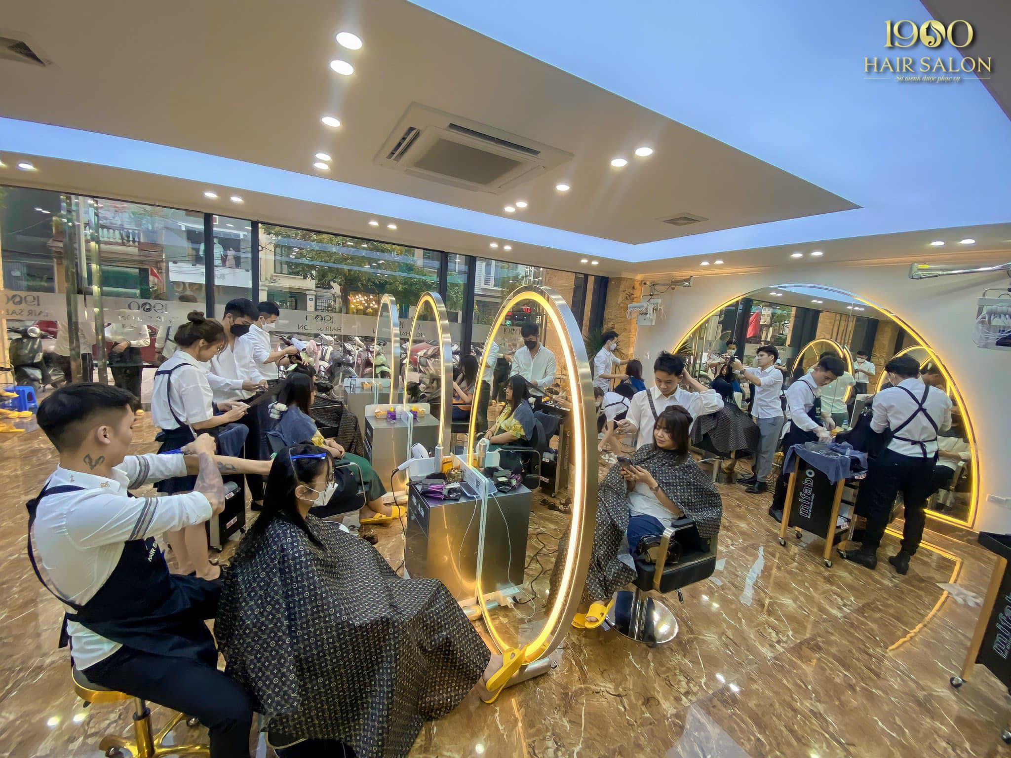 Top 7 Salon Uốn Tóc Nữ Ở Hà Nội Uy Tín, Chất Lượng