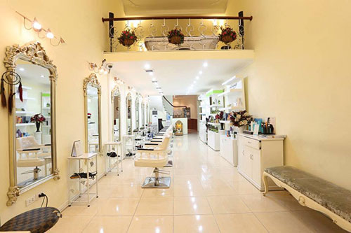 Top 7 Salon Uốn Tóc Nữ Ở Hà Nội Uy Tín, Chất Lượng