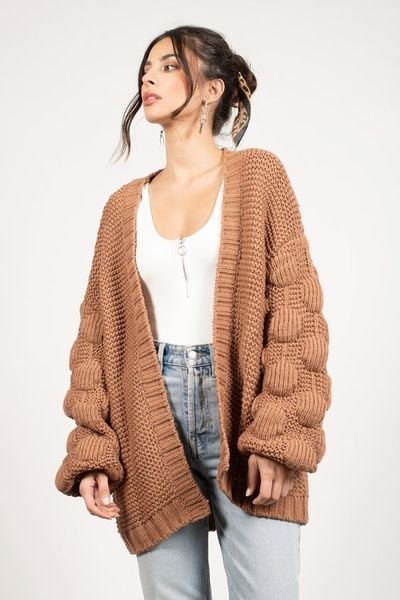 Top Áo Cardigan Nữ Hàn Quốc Luôn Khiến Nàng Trẻ Trung, Nổi Bật