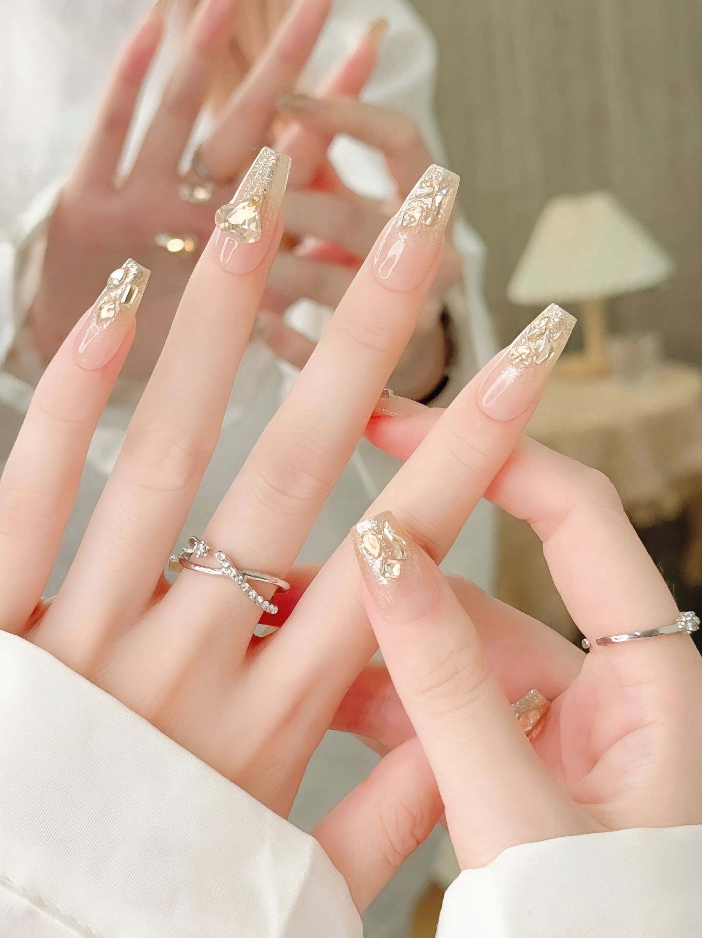 50+ Mẫu Nail Trong Suốt “Cực Phẩm” Khiến Bạn Ngỡ Ngàng