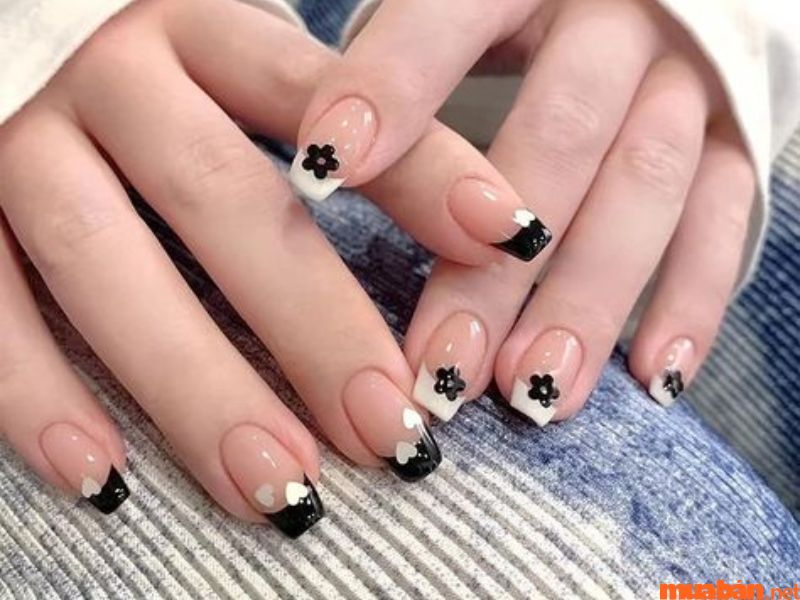 101+ Mẫu nail đen trắng sang trọng, dẫn đầu xu hướng hiện nay