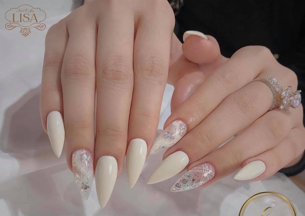 99+ Mẫu nail cô dâu đẹp nhẹ nhàng, xinh xắn trong ngày cưới