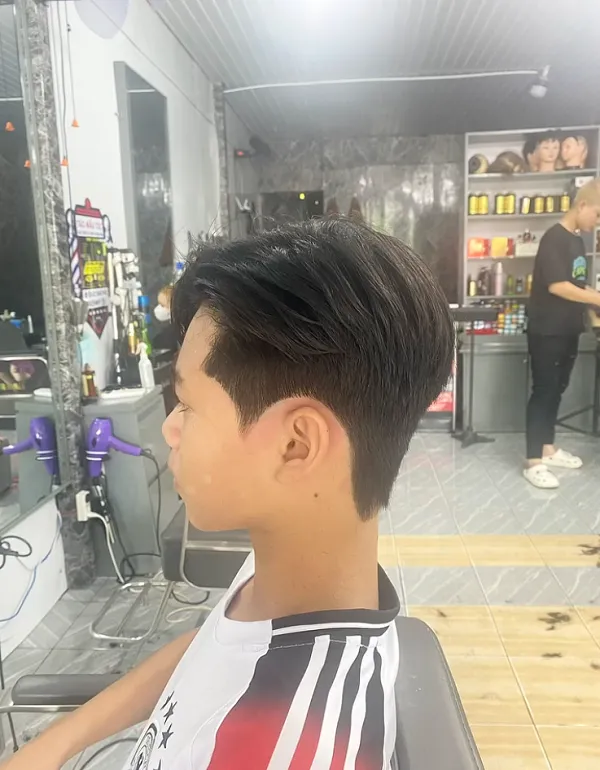 Mê đắm với kiểu tóc Side Part 6 4 được nhiều gen Z săn đón