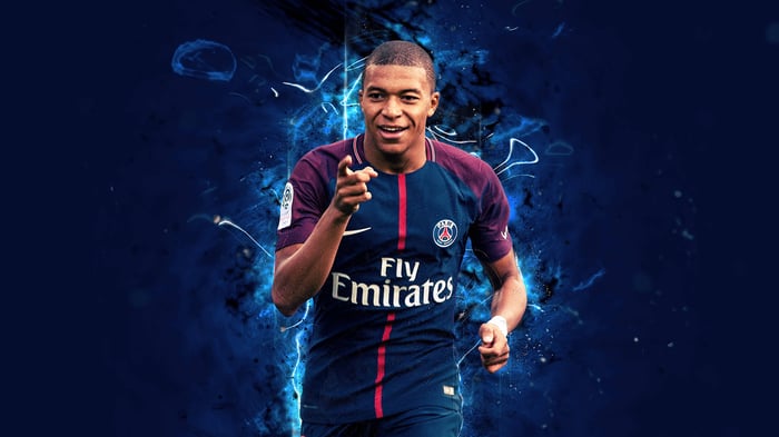 Khám phá vẻ đẹp tinh tế của Mbappe trong hình nền 4K