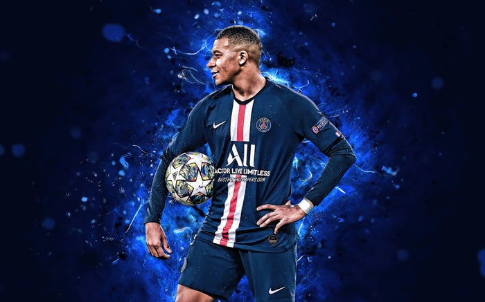 Khám phá vẻ đẹp tinh tế của Mbappe trong hình nền 4K