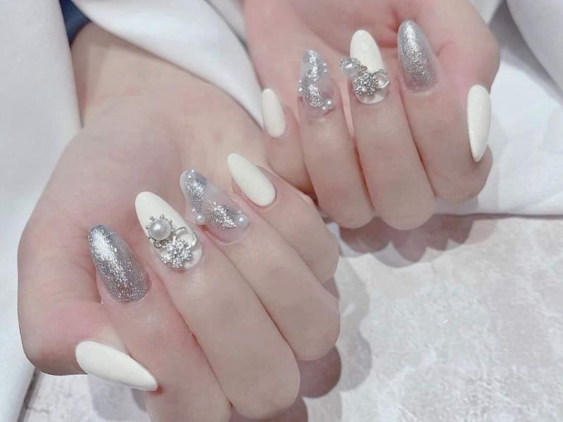 Top 10+ mẫu nail cô dâu màu trắng sang trọng nhất hiện nay