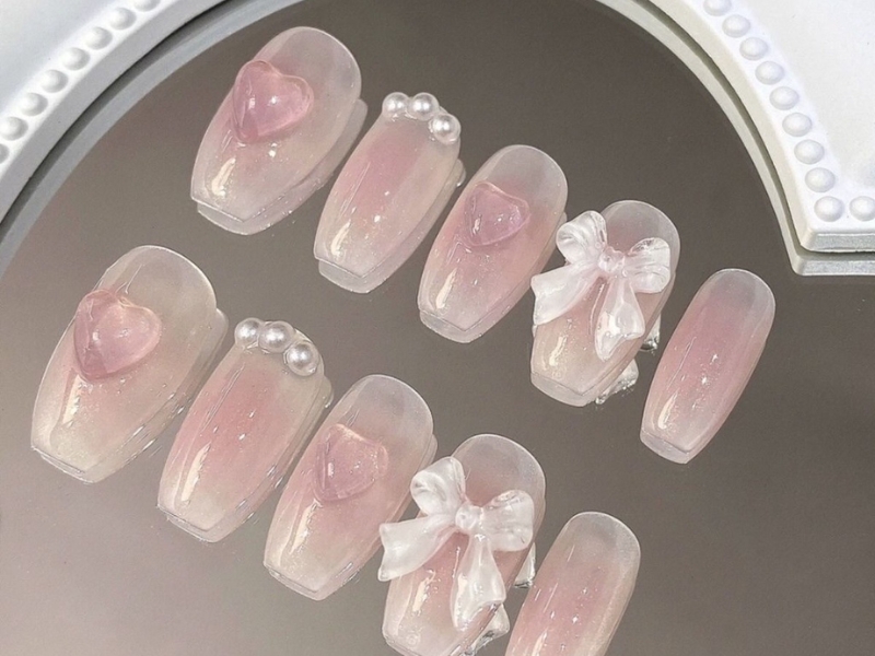 Những mẫu nail cho bé gái cực xinh và đáng yêu