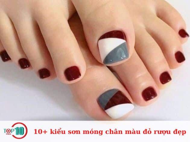 15 kiểu sơn móng chân màu đỏ rượu đẹp và thời thượng hiện nay