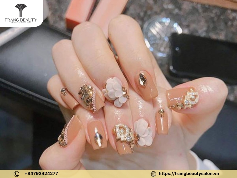 70+ Mẫu nail thạch nâu đẹp sang chảnh và thu hút nhất