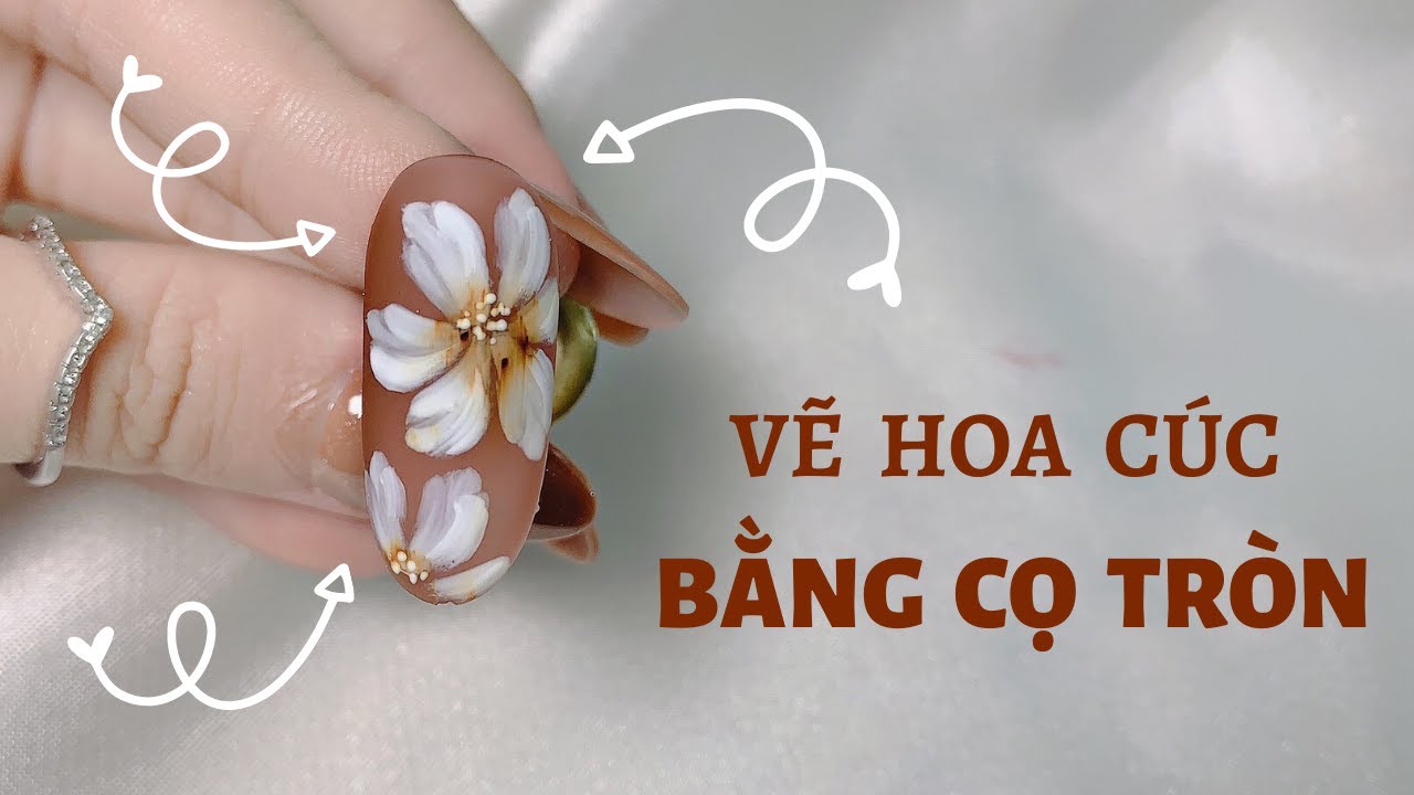 Bộ Sưu Tập Mẫu Nail Hoa Cúc Đơn Giản Mà Vẫn Nổi Bật