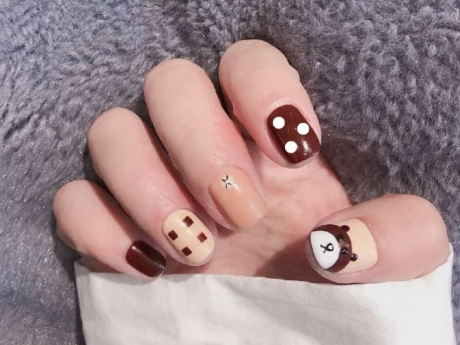 Top 50 mẫu nail Gấu Brown dễ thương cho phái đẹp