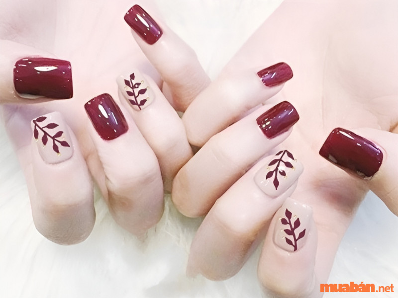 Top 16 mẫu nail màu đỏ rượu quyến rũ, sang trọng