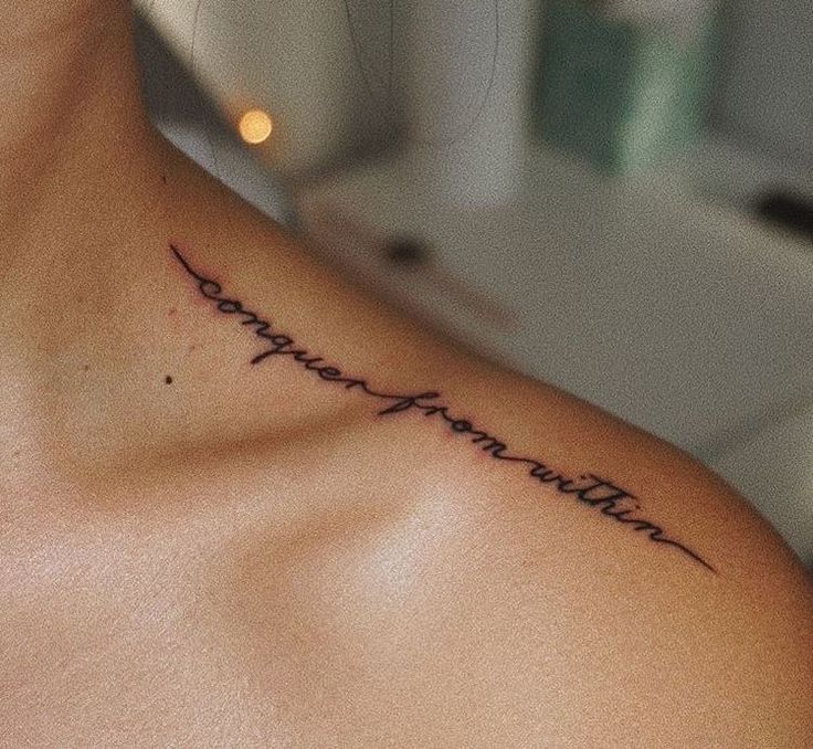 Tổng hợp 888+ hình xăm chữ ở vai độc đáo và ấn tượng - Genztattoo