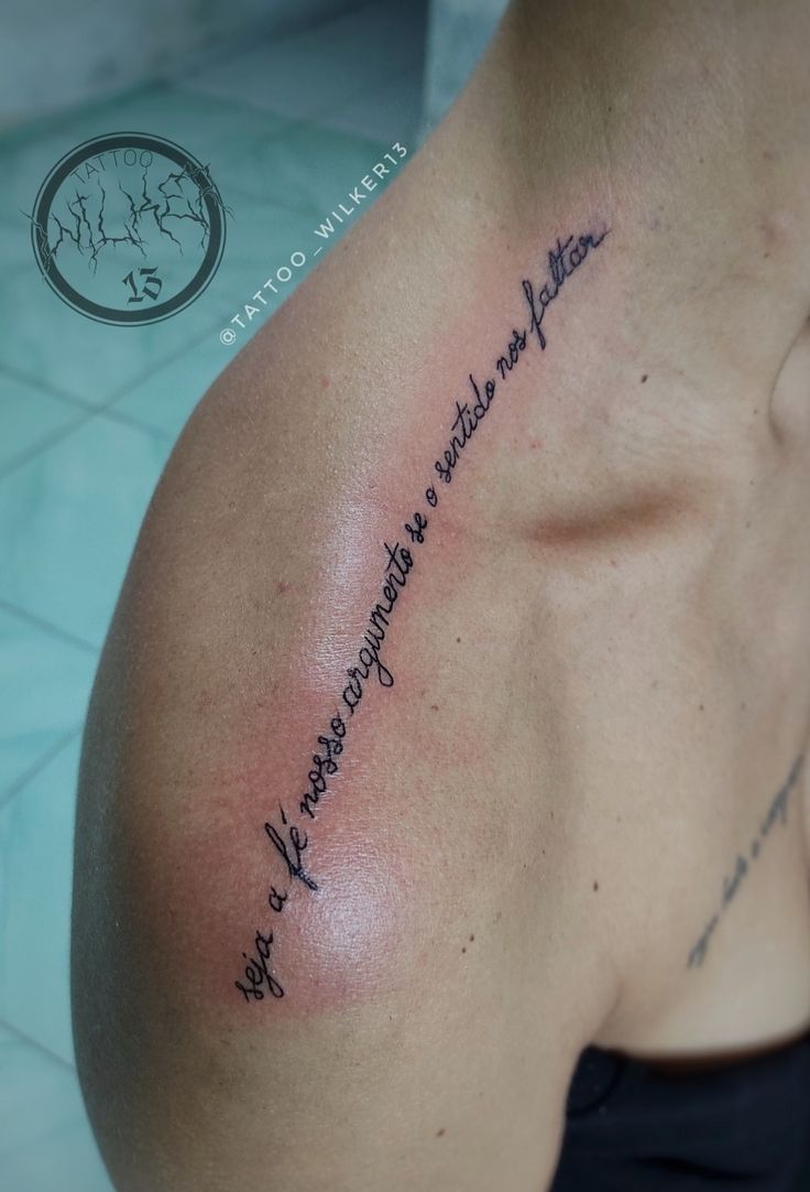 Tổng hợp 888+ hình xăm chữ ở vai độc đáo và ấn tượng - Genztattoo