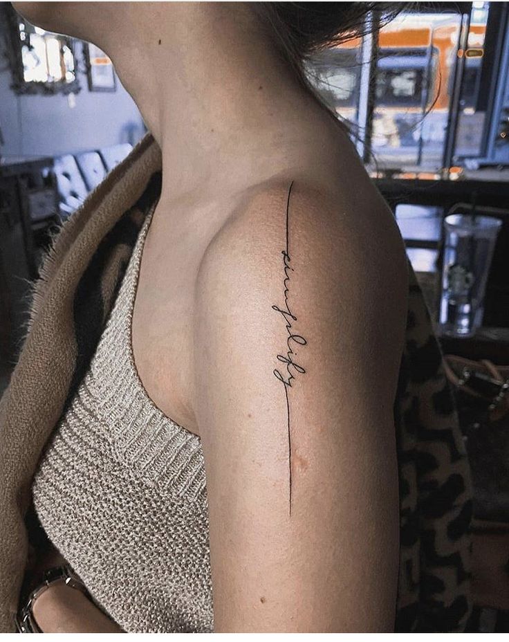 Tổng hợp 888+ hình xăm chữ ở vai độc đáo và ấn tượng - Genztattoo