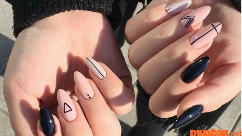 101+ Mẫu nail màu đen thời thượng, cá tính cho các nàng sành điệu