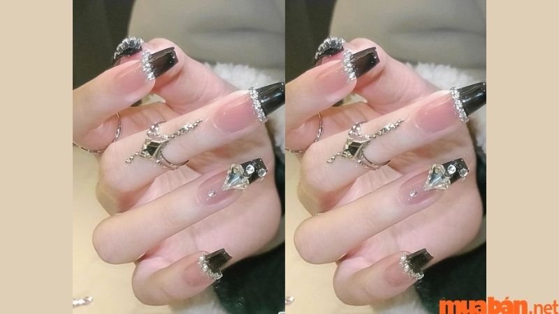 101+ Mẫu nail màu đen thời thượng, cá tính cho các nàng sành điệu