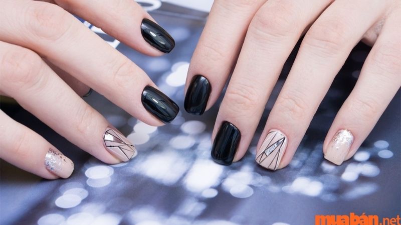 101+ Mẫu nail màu đen thời thượng, cá tính cho các nàng sành điệu