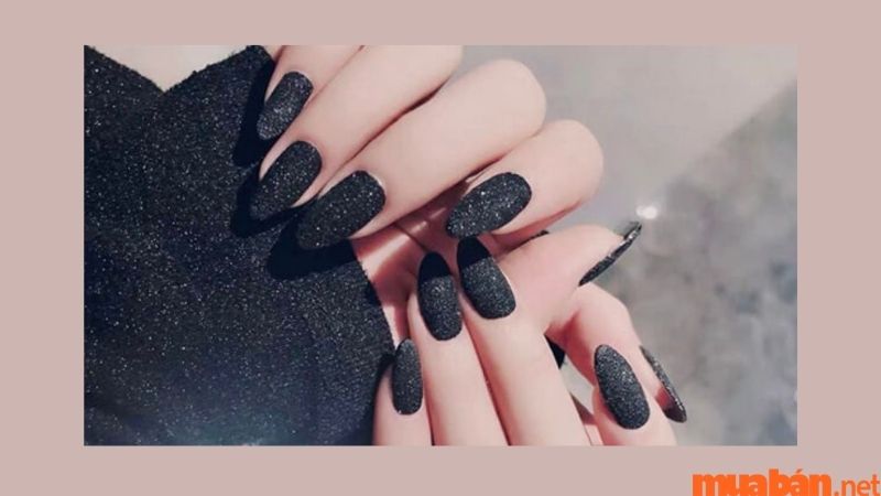 101+ Mẫu nail màu đen thời thượng, cá tính cho các nàng sành điệu